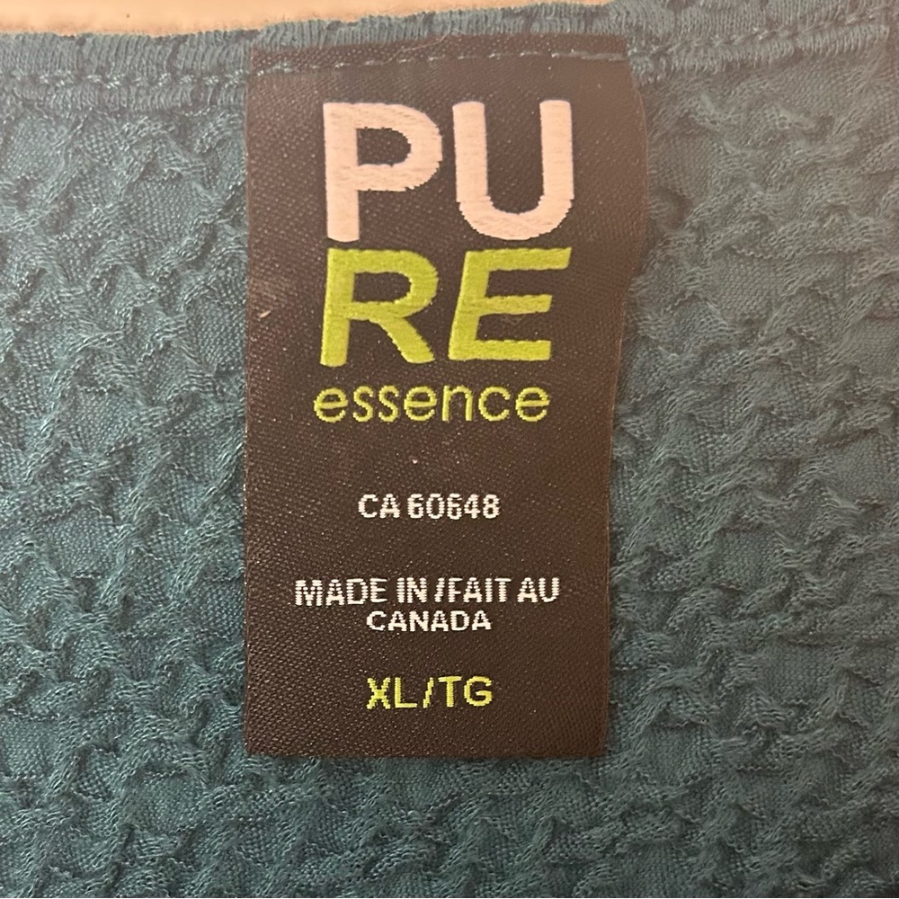 PURE Essence teal blue diagonal cut tunic
Size XL - Picture 5 of 7